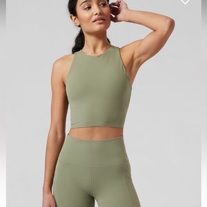 NWT Athleta Conscious Crop A-C Eucalyptus Olive Small
